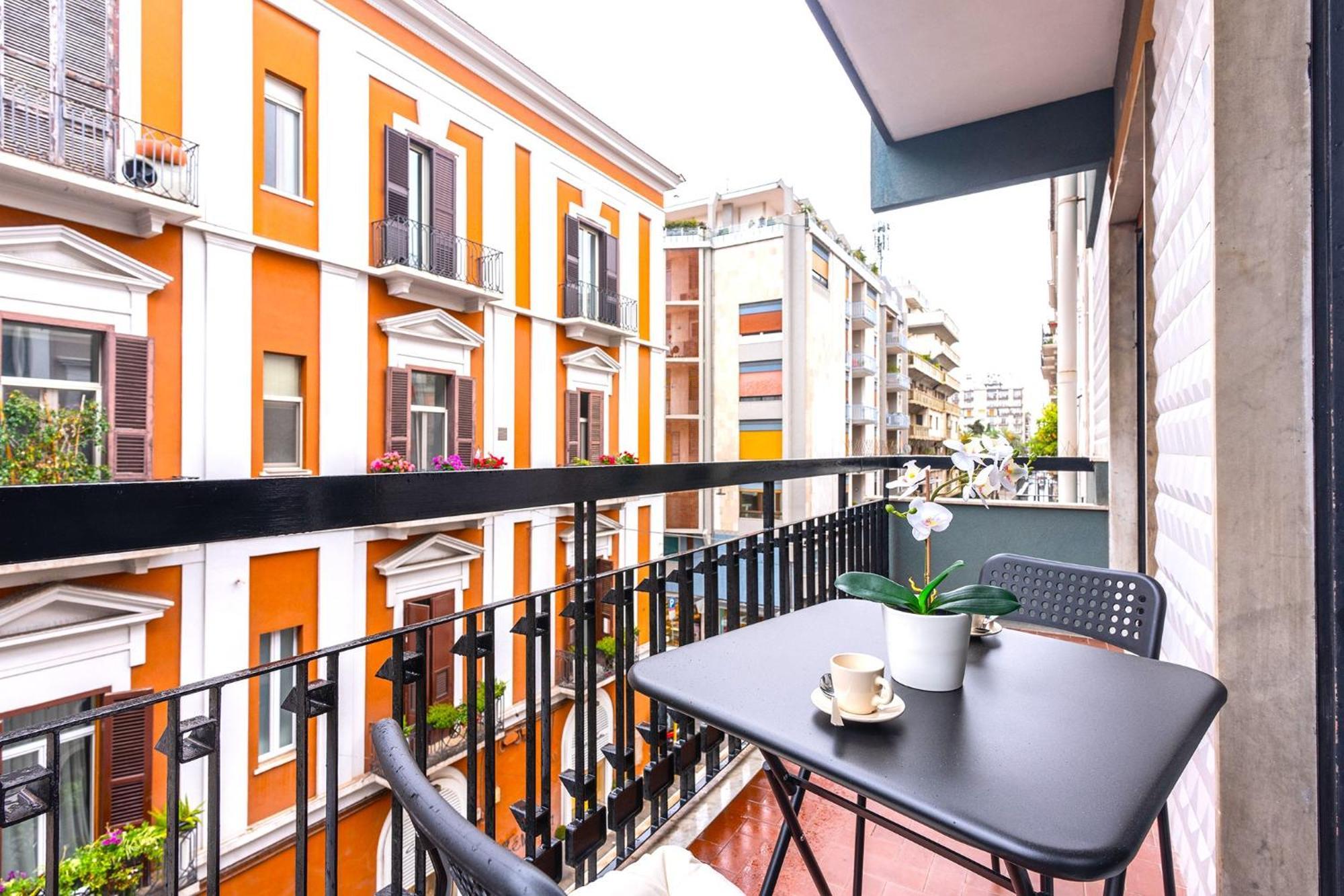 Andrea Da Bari Apartment Luaran gambar