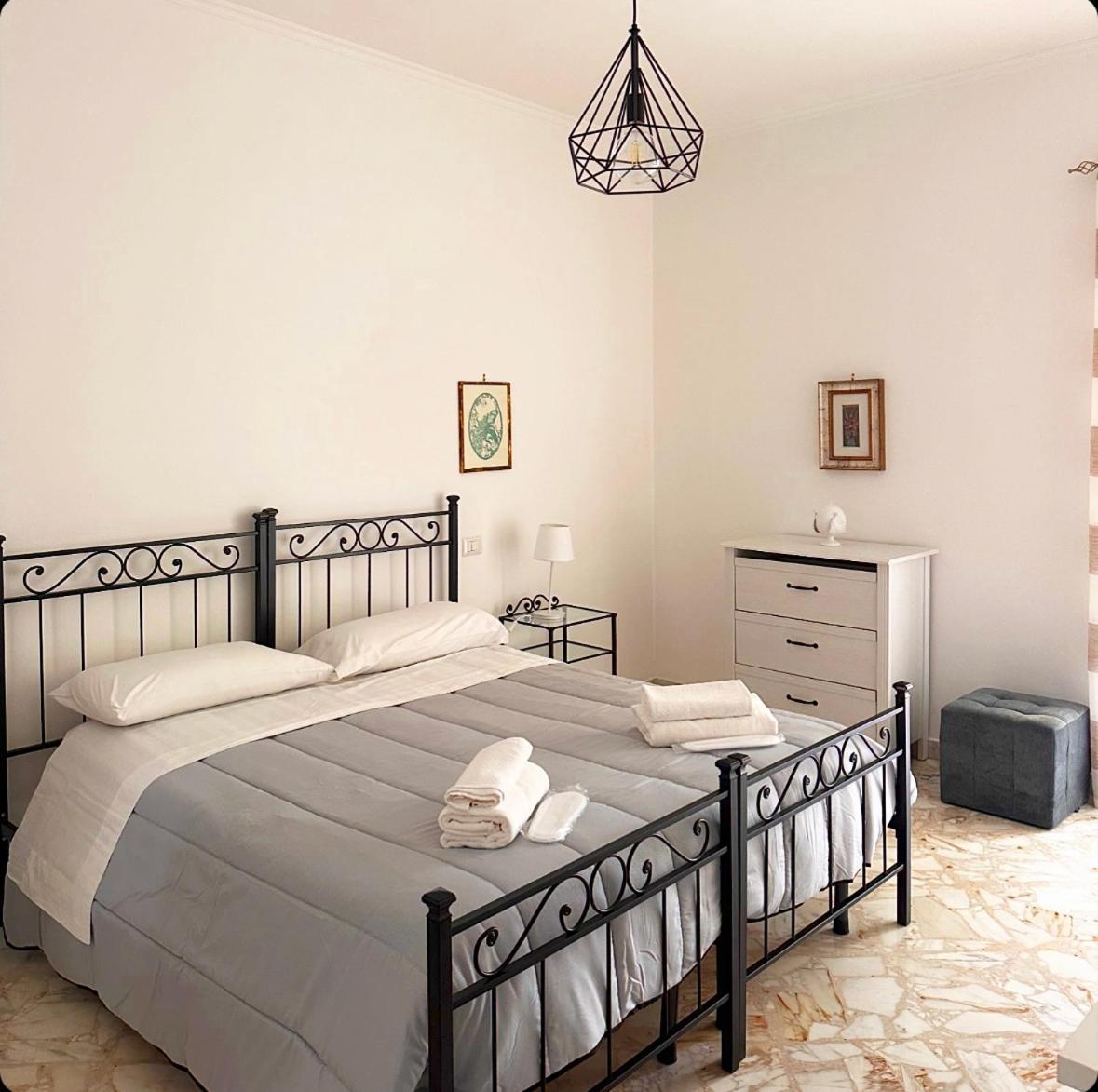 Andrea Da Bari Apartment Luaran gambar