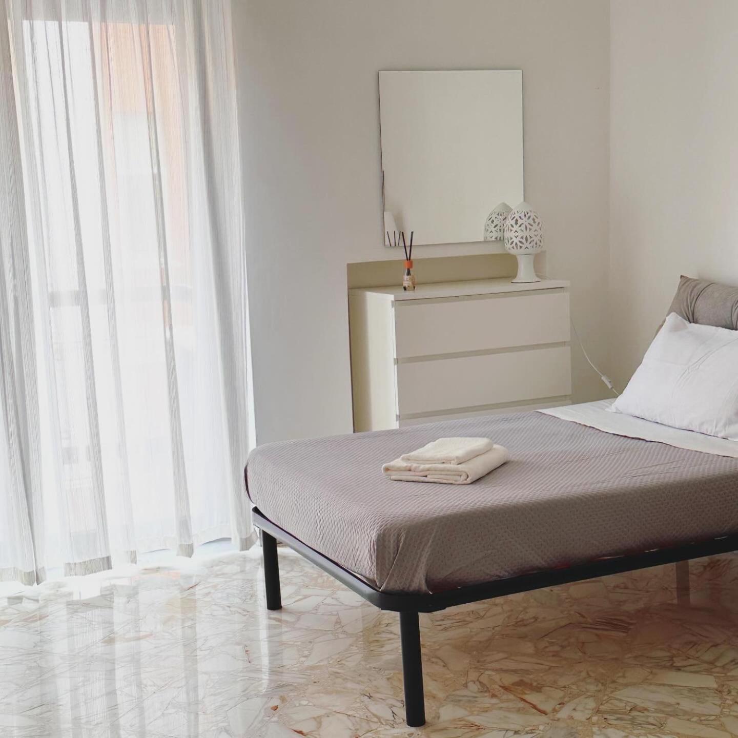 Andrea Da Bari Apartment Luaran gambar